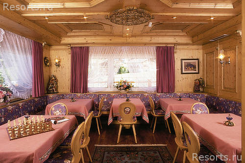 Hotel Serena 16